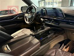 كاديلاك اسكاليد